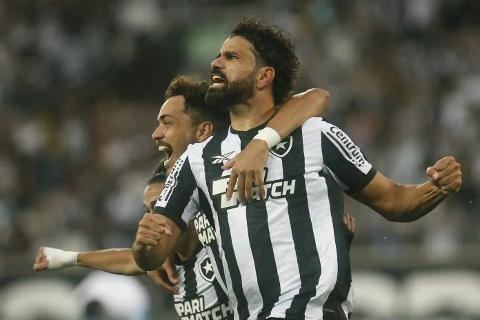 Wesley tem tarde de herói, e Cruzeiro vence o Santos no Brasileiro