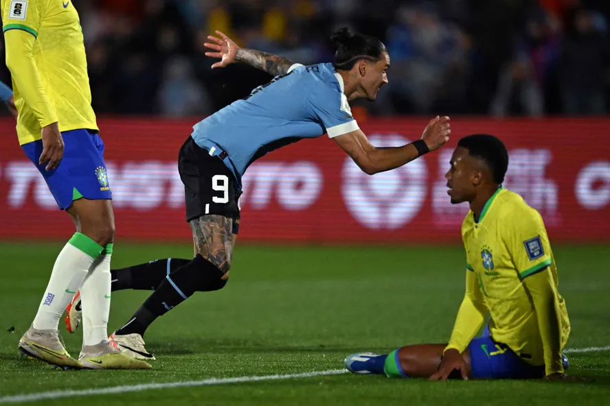 Sexta de Copa tem Uruguai a perigo e jogo do Brasil; veja