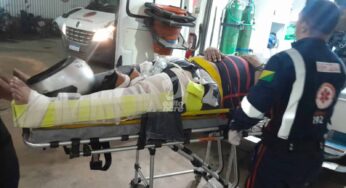 Motociclista fica gravemente ferido após colisão com carro no bairro Isaura Parente, em Rio Branco
