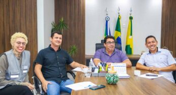 Prefeito Carlinhos do Pelado recebe prefeitos de Xapuri e Assis Brasil e fecham parceria com a Associação de Nerds do Acre e a Startup CHAMAÍ App