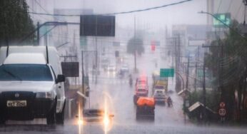 Acre tem alerta de chuvas intensas e ventos fortes para esta terça e quarta