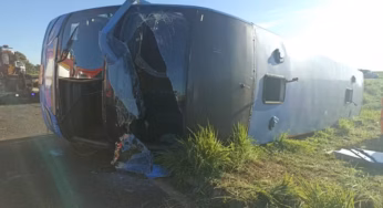 Sobrevivente cita atraso e pressa do motorista antes do acidente com ônibus que matou 11 em MG: ‘Falou que iria acelerar para chegar logo’