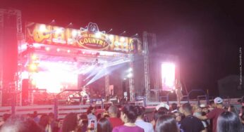 Circuito Country de Epitaciolândia começa com desfile e escolha da rainha do rodeio