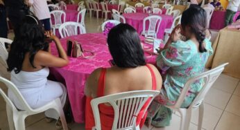 Mulheres monitoradas eletronicamente participam de atividade em alusão ao Dia das Mães na Casa da Amizade