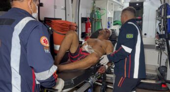 VÍDEO: Homem sofre traumatismo craniano após ser agredido com taco de sinuca em bar de Porto Acre