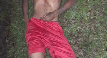 Homem é executado a tiros em frente a clube no centro de Guajará