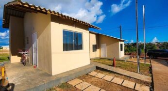 Governo do Acre culpa prefeitura de Assis Brasil por suspensão de inauguração de casas